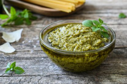 Imagen de PASTA DE ALBAHACA 212G